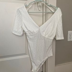 Eyelet embroidery butterfly sleeve v neck bodysuit